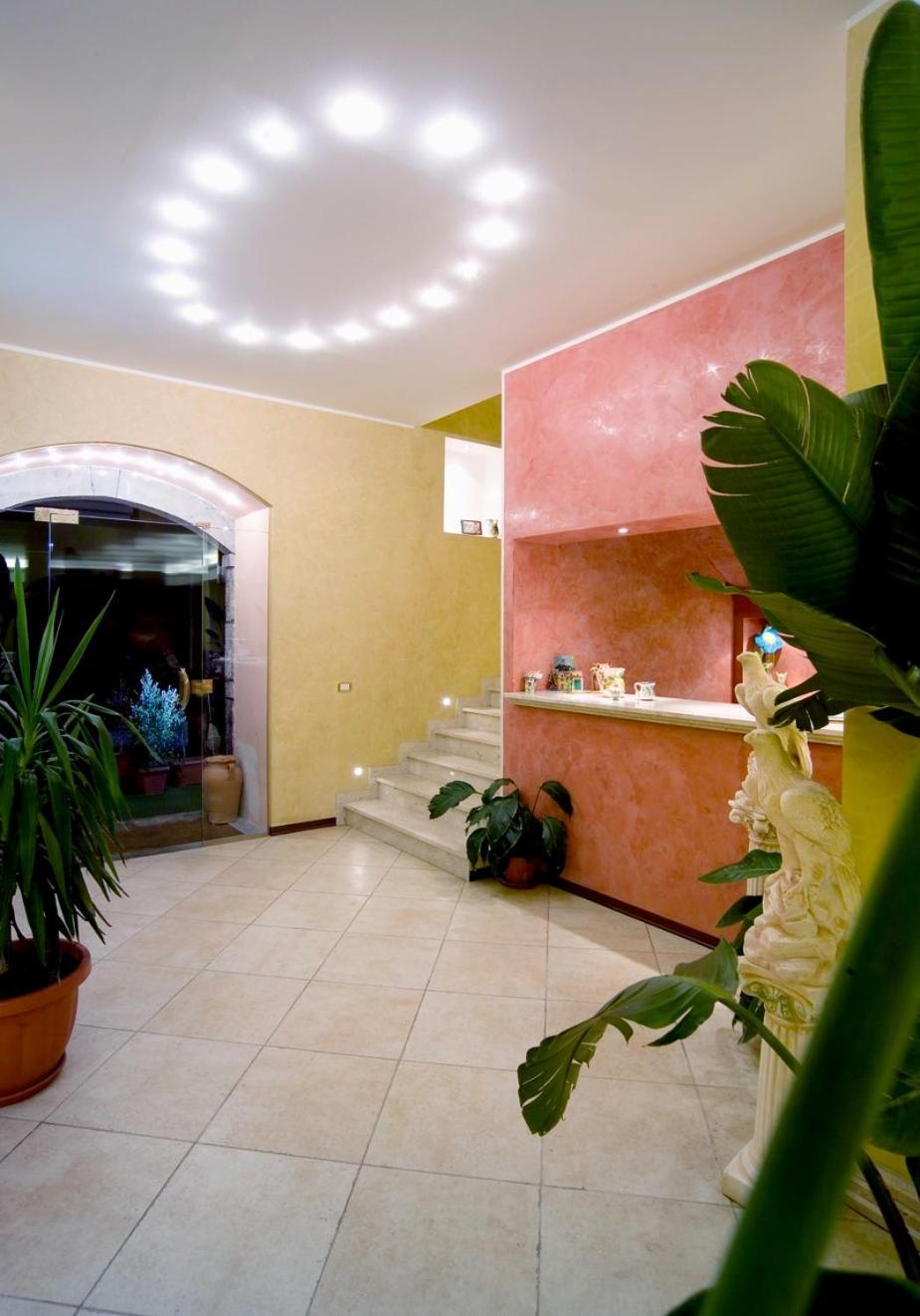 Biologico Corte Aragonese Farm stay Santa Maria di Licodia