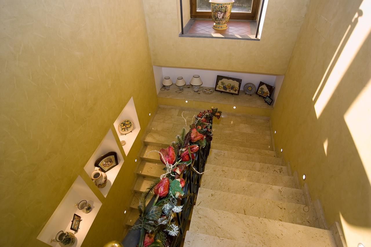 Biologico Corte Aragonese Farm stay Santa Maria di Licodia