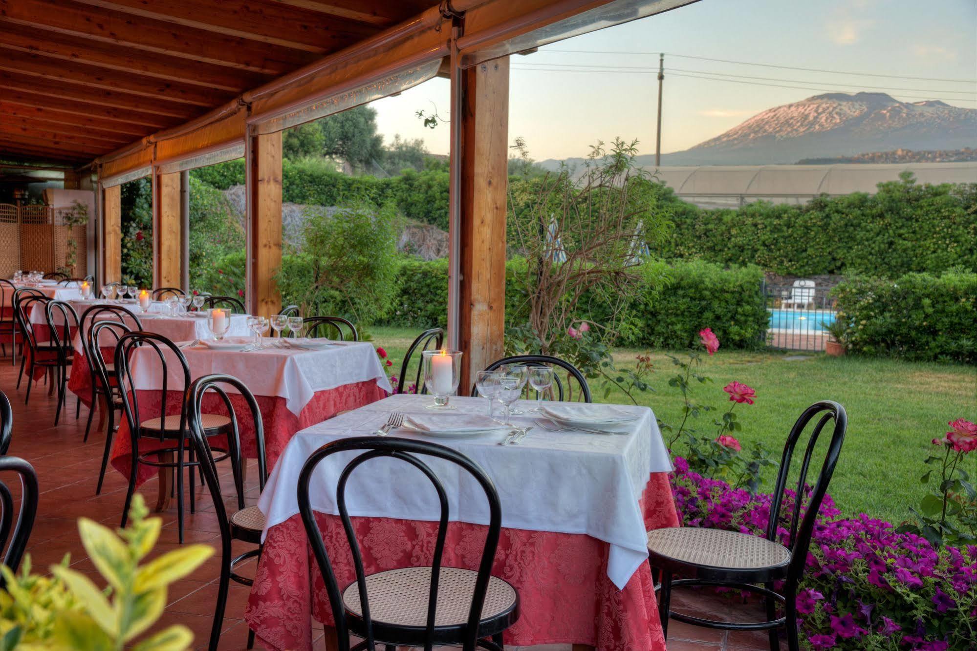 Biologico Corte Aragonese Farm stay